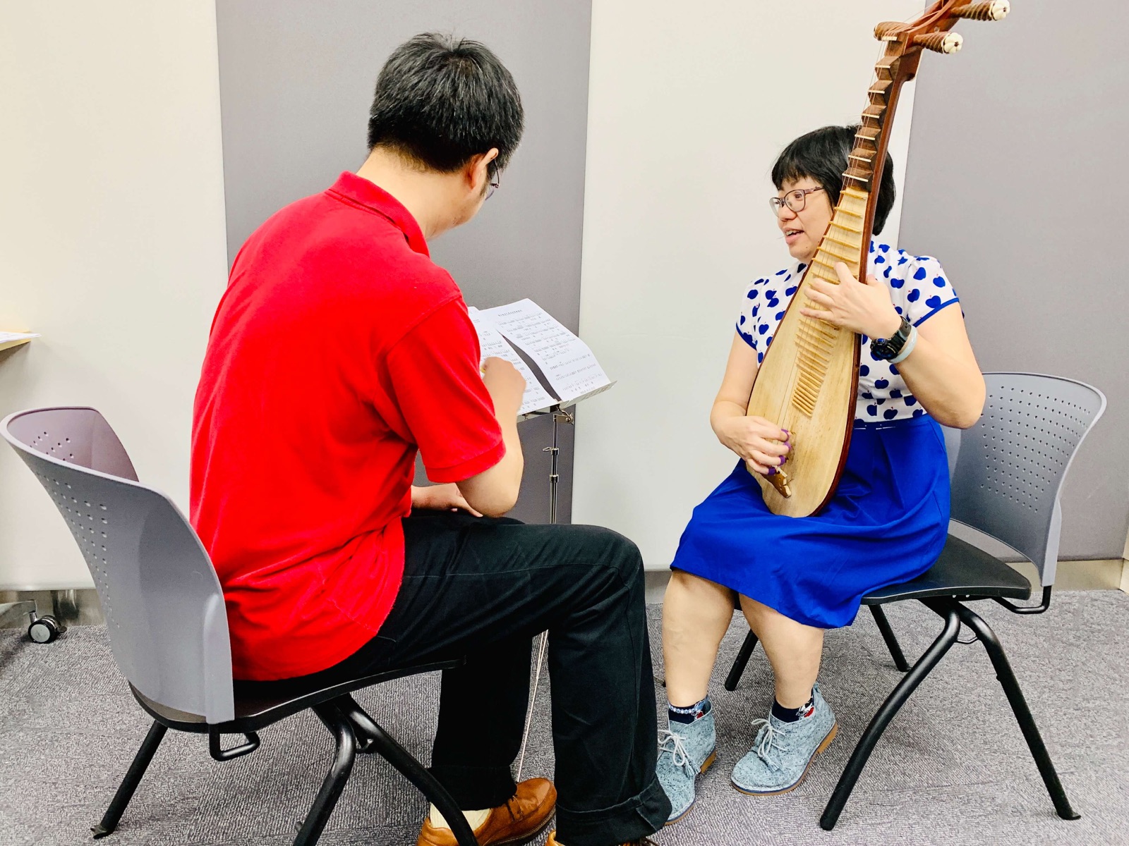 Pipa technique coaching session